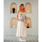 ست کراپ کت و دامن مدل خورشید