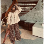 کت عروسکی و شلوار طرح دار